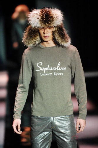 ���ͼƬ������һҳ