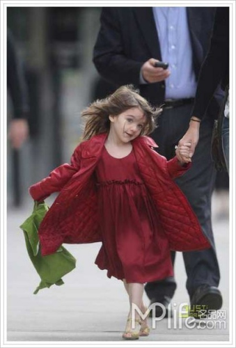 �ٴ�����