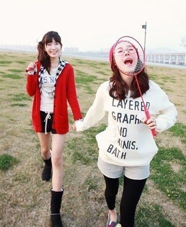 �˶�������Ŀɰ�СŮ��