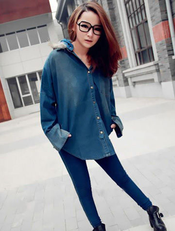 简约风牛仔衬衣