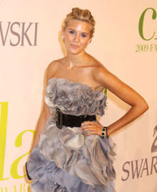 -˹(Maggie Grace)