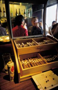 14年抽掉1000万 资深雪茄客经验分享(图)