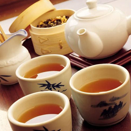 养脾补胃：生姜黄芪红枣茶