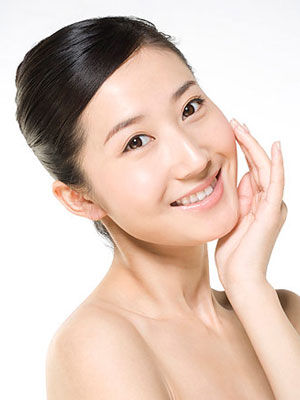 把膏药贴在脸颊两边就能瘦脸吗