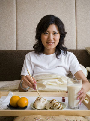 进食速度尽量慢