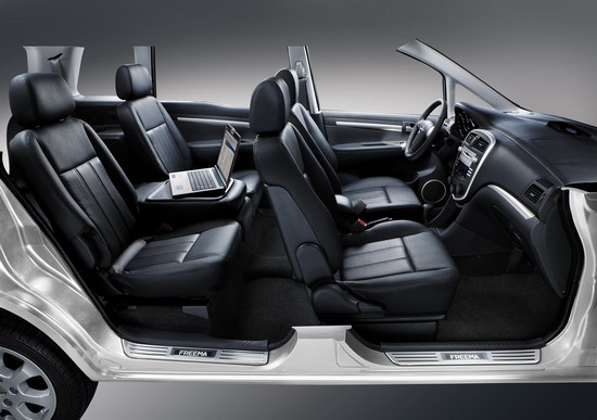 新普力马内饰 新普力马内饰