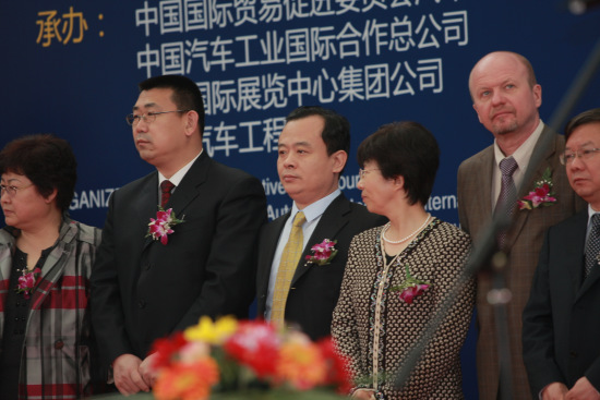 �й�ó�ٻ�������ҵ�ֻ�᳤������ϯ����(�������λ)