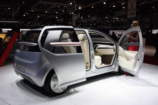 ȫ´ڸItaldesign