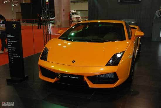 多款豪車亮相東莞車展 點(diǎn)擊查看組圖