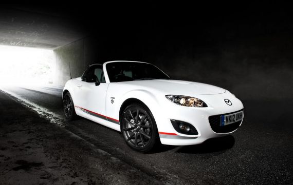 ԴMX-5 Kuroر淢 18495Ӣ