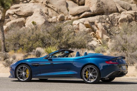 Aston Martin Vanquish Volante 08