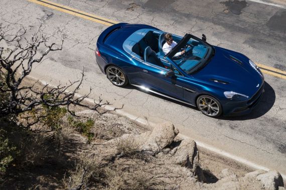 Aston Martin Vanquish Volante 36