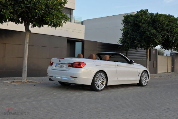 BMW 4-Series Cabriolet 08