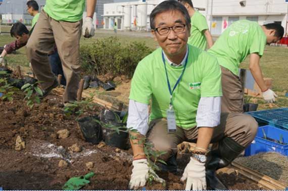 优科豪马苏州工厂再举行 千年之林 活动