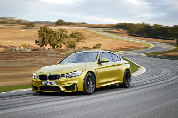 BMW M4 01