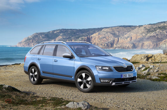 Skoda Octavia Scout 01