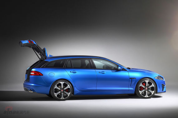 Jaguar XFR-S Sportbrake 03