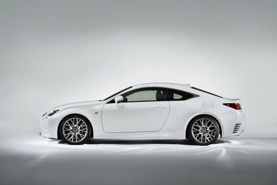 Lexus RC350 F Sport 05