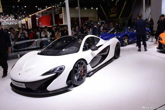 售价:1260万元起   2014北京国际车展上迈凯伦带来了p1车型,这款
