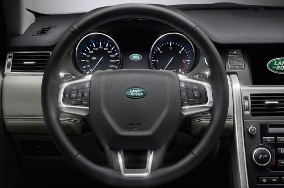 Land Rover Discovery Sport 26