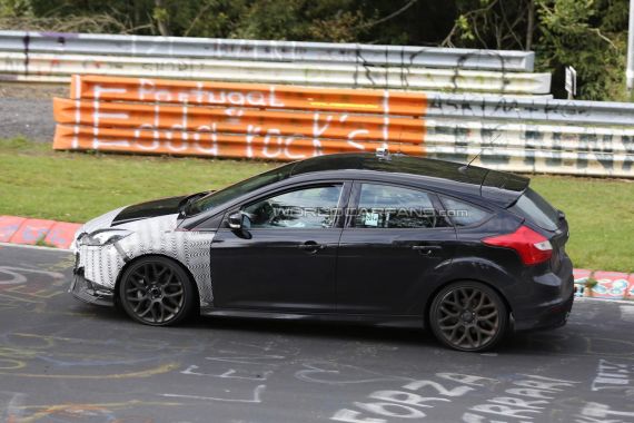 Ford Focus RS Spy 05