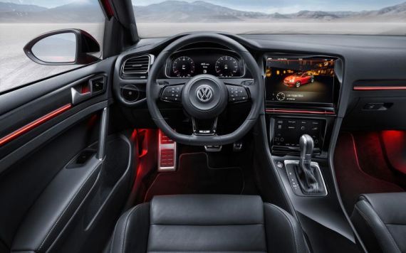 Volkswagen Golf R Touch 14