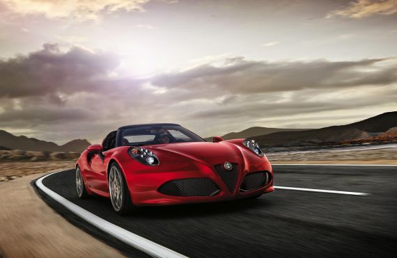 Alfa Romeo 4C Spider 03