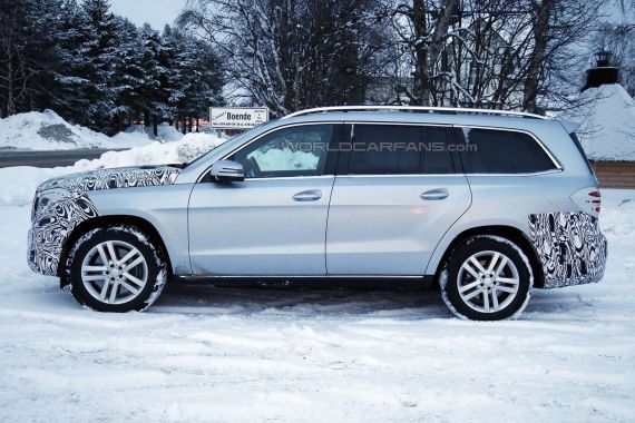 Mercedes-Benz GLS Spy 02