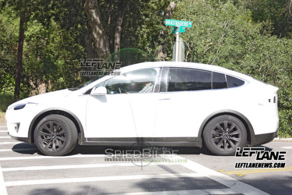 Tesla Model X spy 04