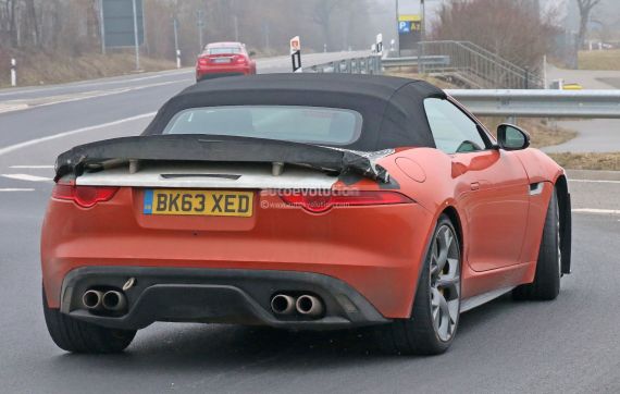 Jaguar F-Type SVR spy 04