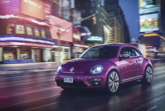 VW Beetle Pink Edition Concept 01