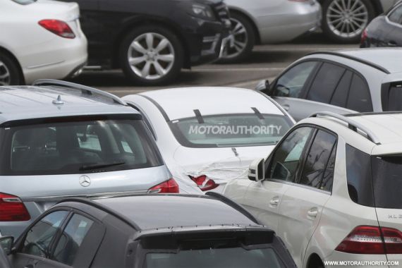 Mercedes-Benz C-Class Coupe spy 03