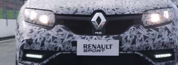 Renault Sandero RS 03