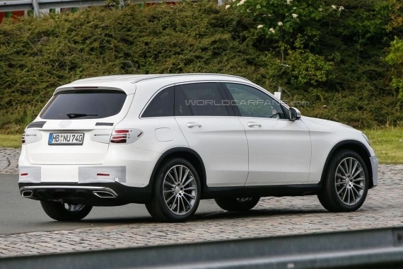 Mercedes GLC spy 06