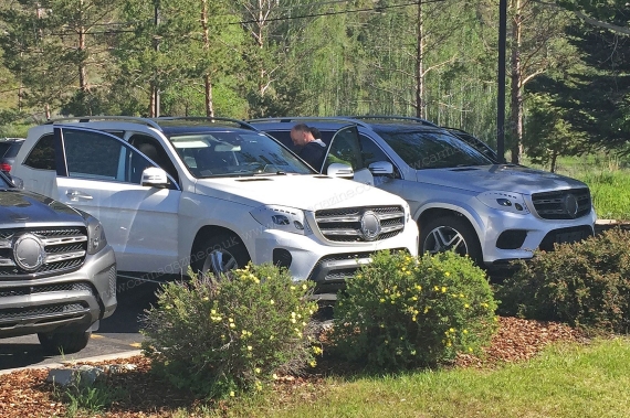 Mercedes-Benz GLS Spy 05