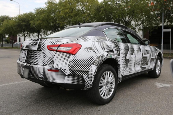 Maserati Levante Spy 02