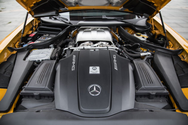 隐匿于暮光之中的夜行动物 试驾AMG GTS 隐匿于暮光之中的夜行动物 试驾AMG GTS