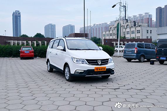 苏州宝骏730现车火爆热销中 欲购从速