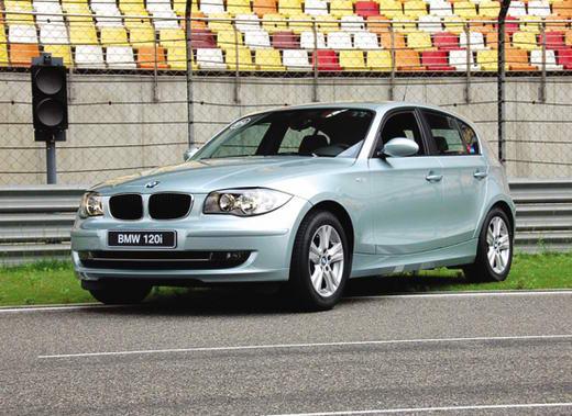 һϵBMW 120i AT