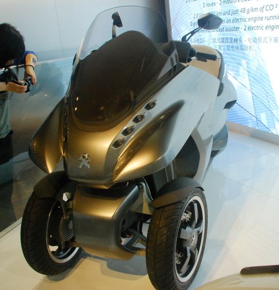 标致将与山东轻骑合资产摩托车 2011年上市
