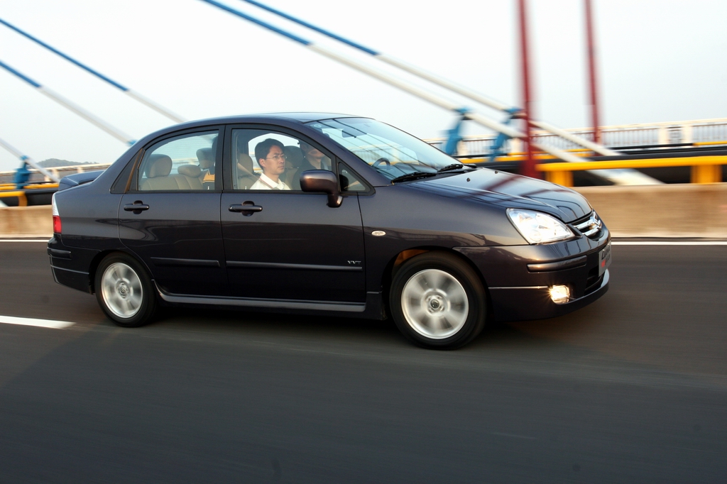 �����������ɶ�̬ͼƬ