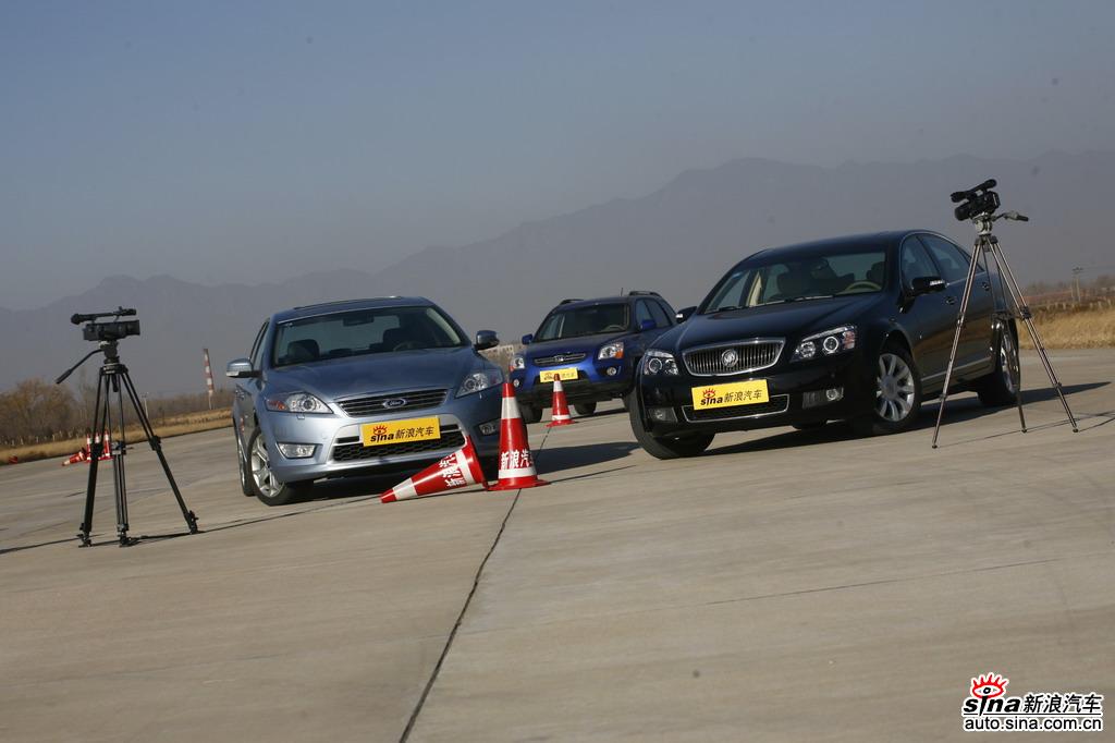 ʨ�ܶ�̬����