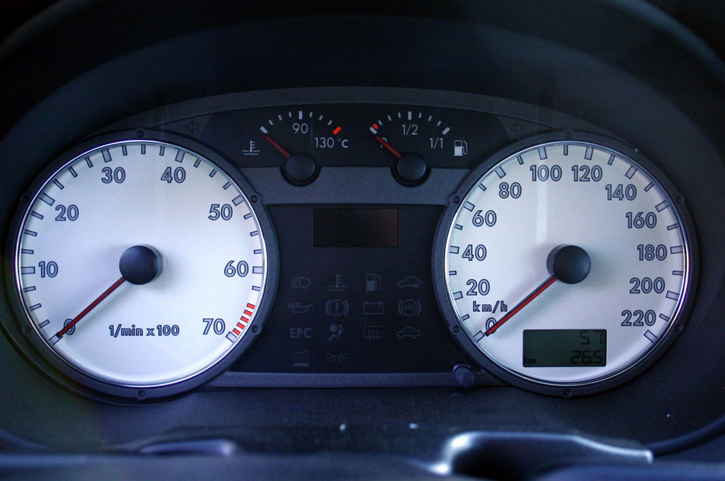 上海大众高尔仪表盘_图片_新浪汽车_新浪网