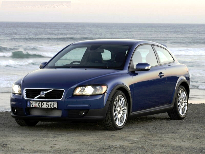 VOLVO C30