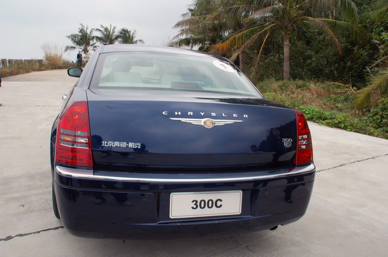 300C