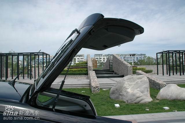 ����˹����