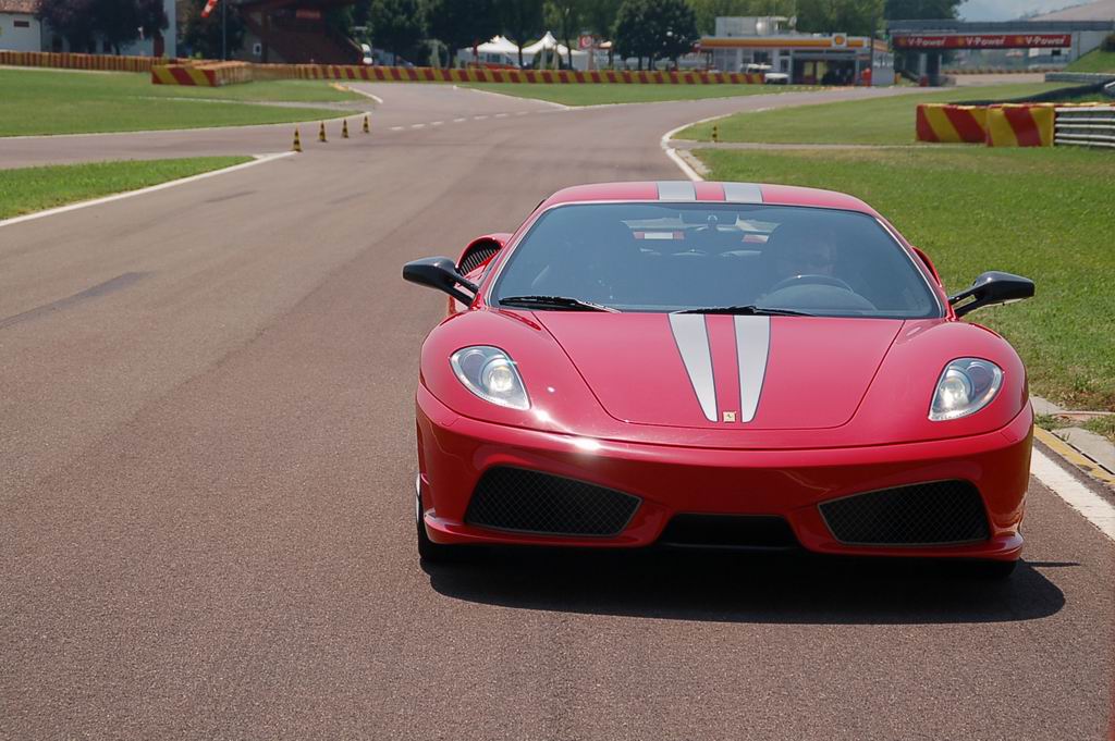 法拉利430+scuderia动态图片