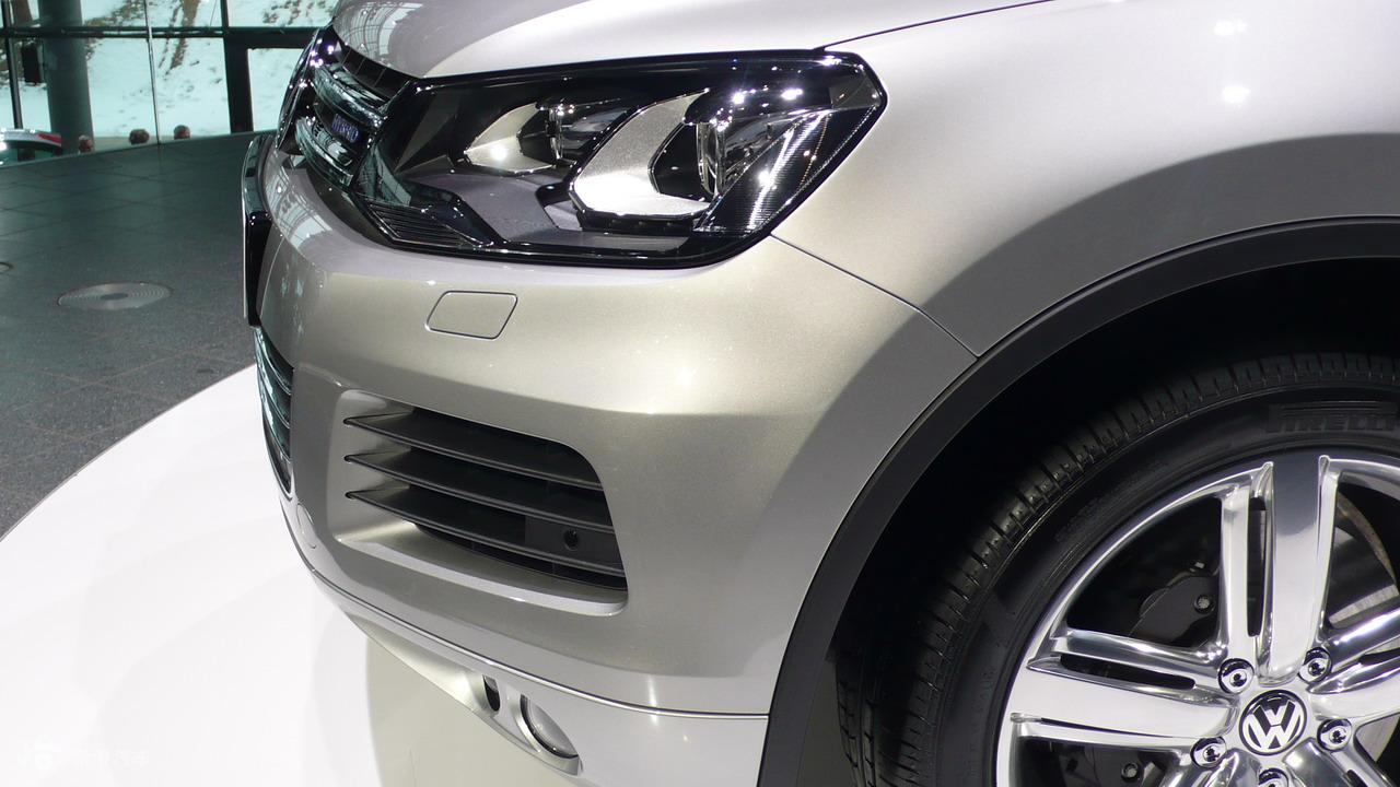 ;�J��τ������^����