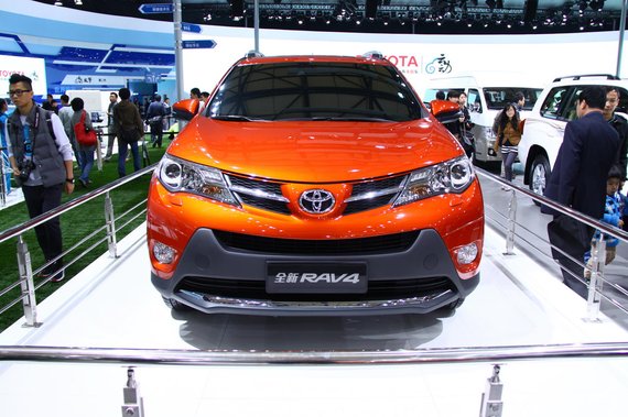 ȫRAV4