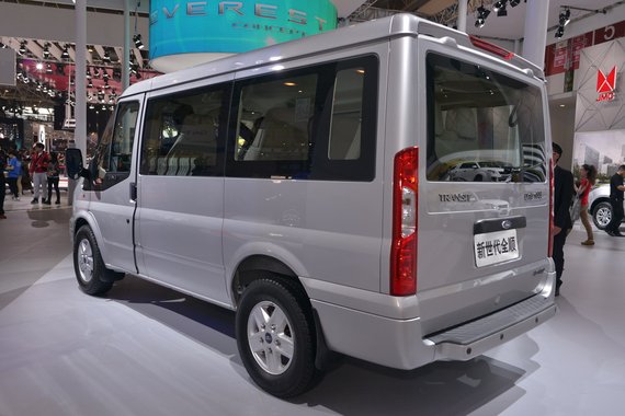 江铃福特新世代全顺暂无现金优惠_佳木斯车市